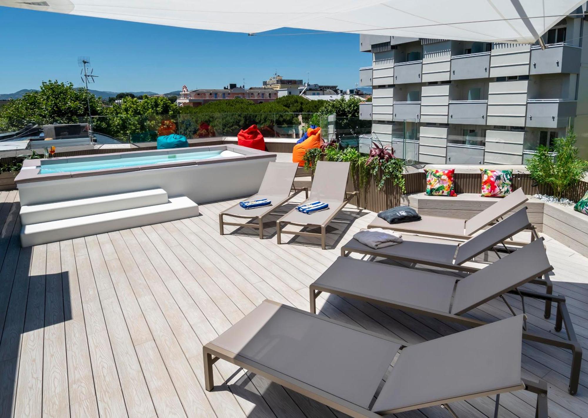 Hotel Albatros Misano Adriatico Zewnętrze zdjęcie